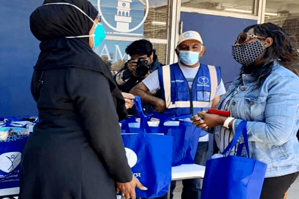Mask-Distribution-in-chicago